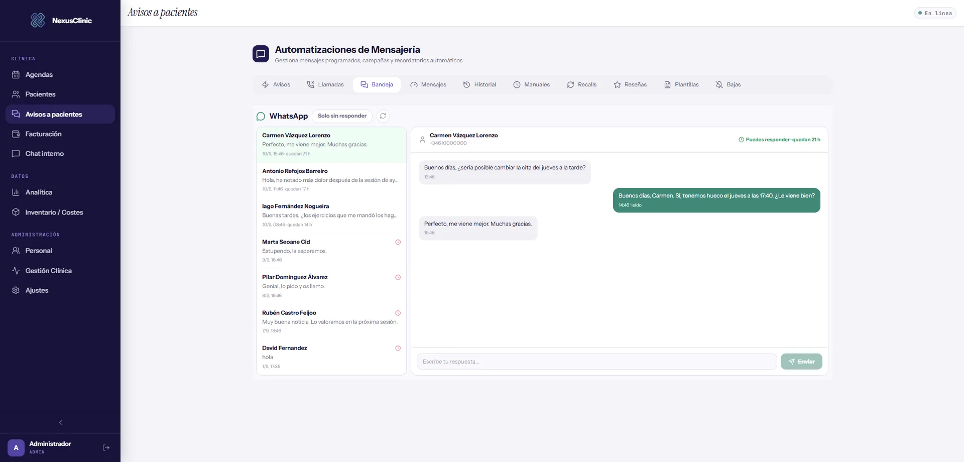 Bandeja de WhatsApp de NexusClinic con una conversación abierta entre la clínica y una paciente